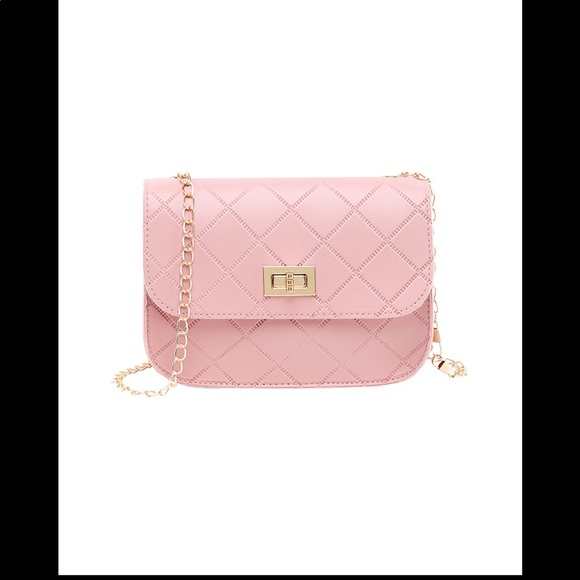 Diamond Pattern Chain Bag - Picture 2 of 5